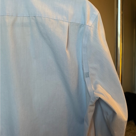 Amazon Essentials Slim Button-up - Picture 5 of 5